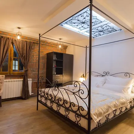 Madison - Square Sava 3* بلغراد