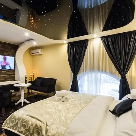 Madison - Square Sava Belgrad