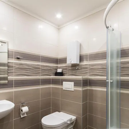 Madison - Square Sava 3* Belgrad