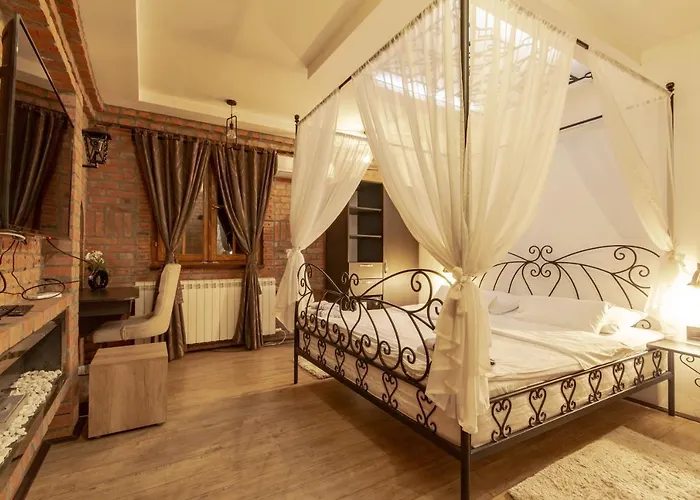 Madison - Square Sava Belgrade