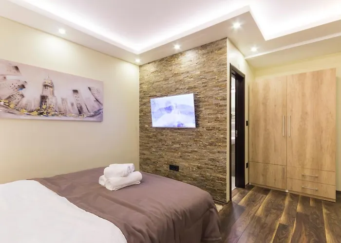 krevet i doručak Madison - Square Sava