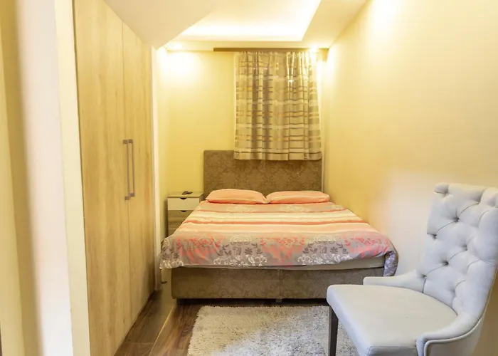 Madison - Square Sava krevet i doručak 3*